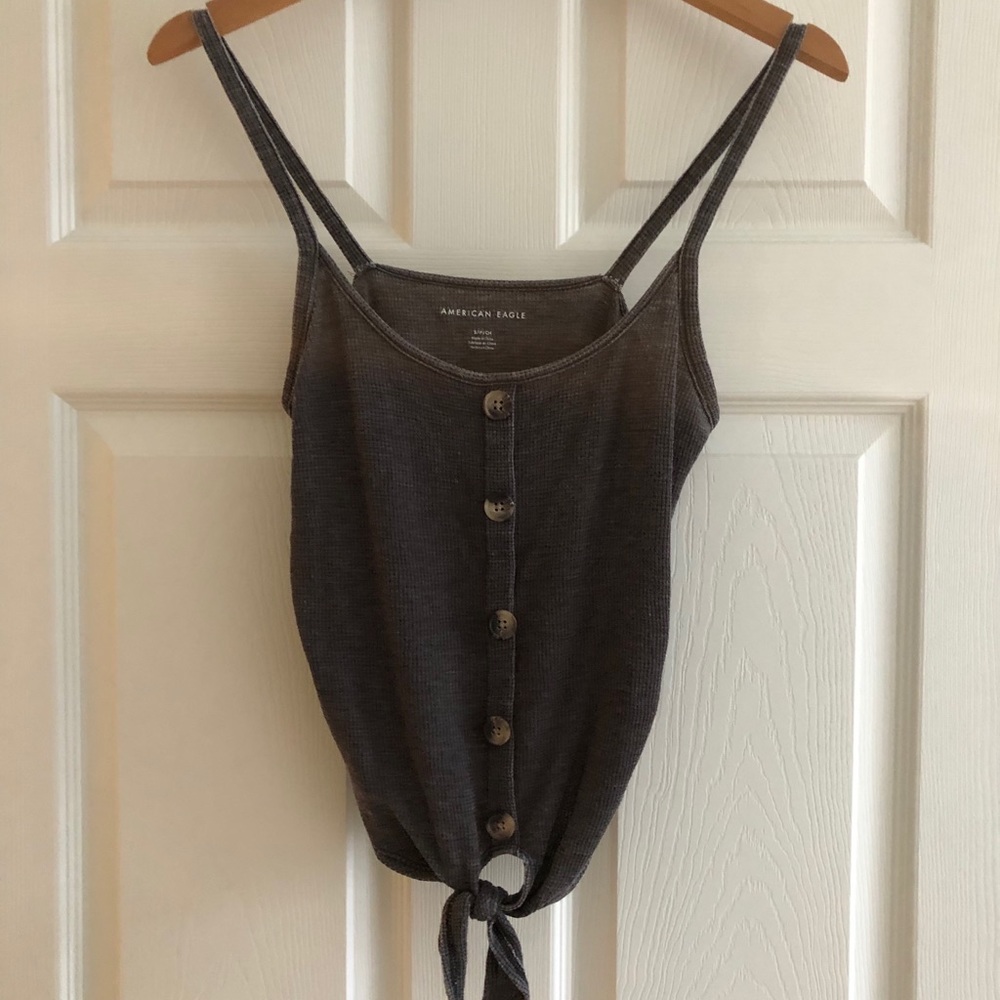 American Eagle crop top